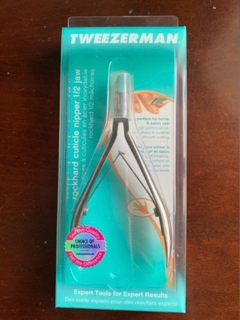 Flawed Tweezerman Rockhard Cuticle Nipper